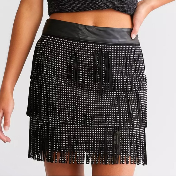 NEW blue b Black Silver Fringe 3 Tier Festival Western Faux Leather Mini Skirt S - Picture 3 of 6